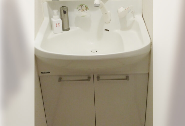 洗面化粧台の写真1